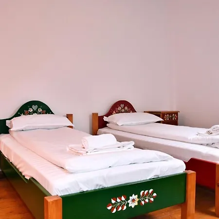 Pensiunea 7 Tei Cisnadioara